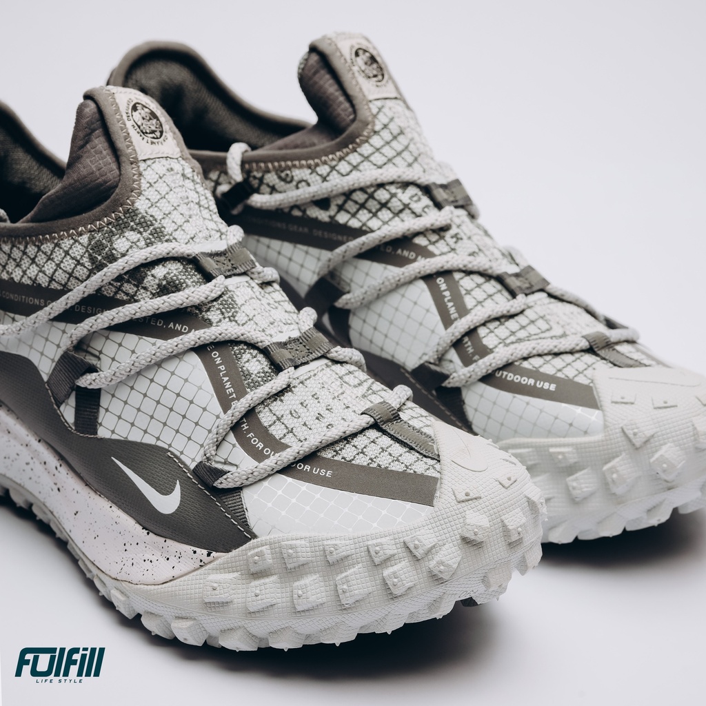 Nike ACG Mountain Light Gray